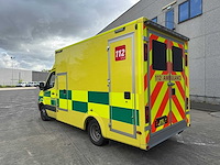 Mercedes - 2014 - 319 cdi - ambulance - personenauto - afbeelding 6 van  34