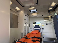 Mercedes - 2014 - 319 cdi - ambulance - personenauto - afbeelding 19 van  34