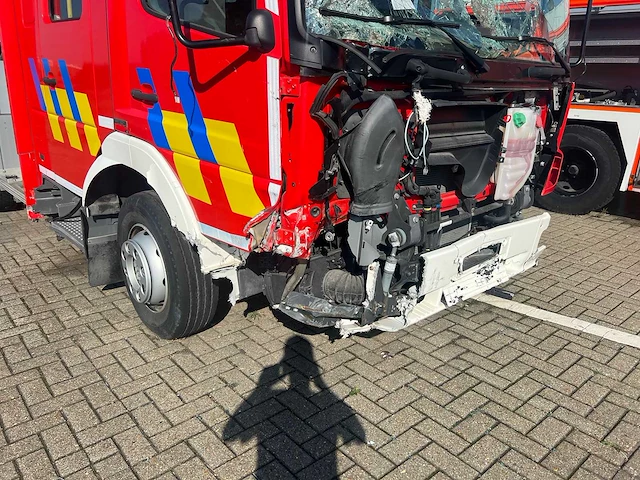 Mercedes - 2014 - atego 1329 f/13.5 - vrachtwagen - afbeelding 17 van  39