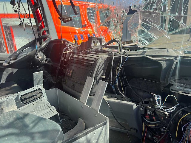 Mercedes - 2014 - atego 1329 f/13.5 - vrachtwagen - afbeelding 12 van  38