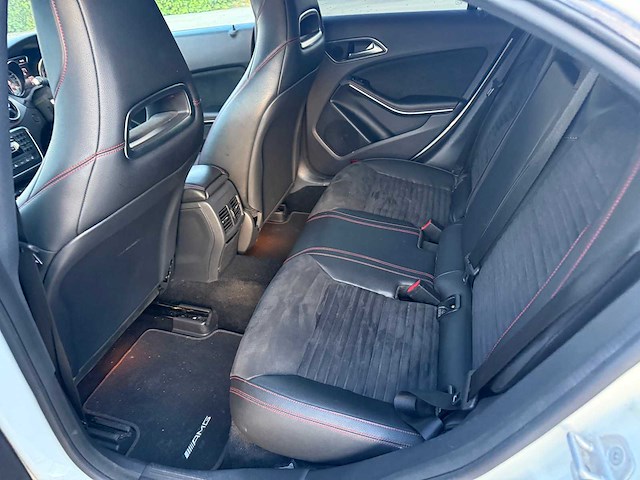 Mercedes - 2014 - cla 220 d - coupe - personenauto - afbeelding 8 van  26