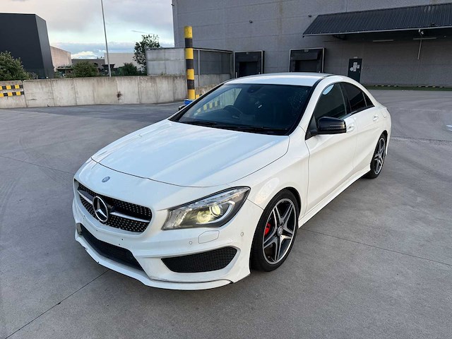 Mercedes - 2014 - cla 220 d - coupe - personenauto - afbeelding 21 van  26