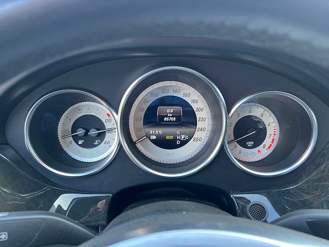 Mercedes - 2014 - cls550 - 550 - personenauto - afbeelding 12 van  19