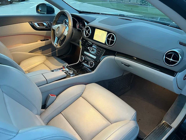 Mercedes - 2014 - sl350 - cabrio - personenauto - afbeelding 7 van  41