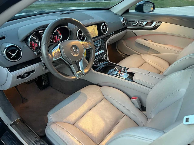 Mercedes - 2014 - sl350 - cabrio - personenauto - afbeelding 8 van  41
