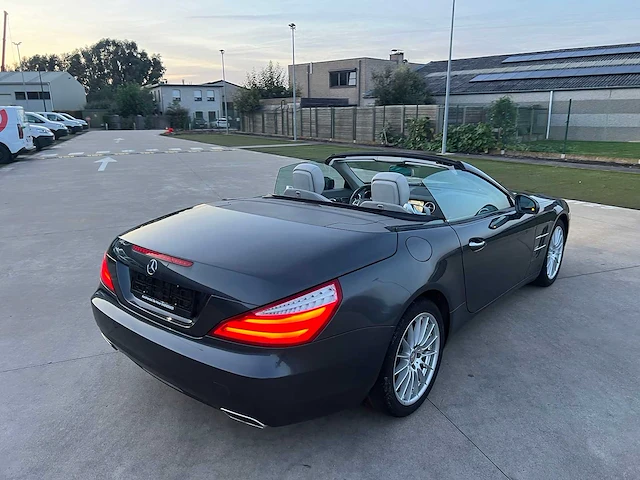 Mercedes - 2014 - sl350 - cabrio - personenauto - afbeelding 39 van  41