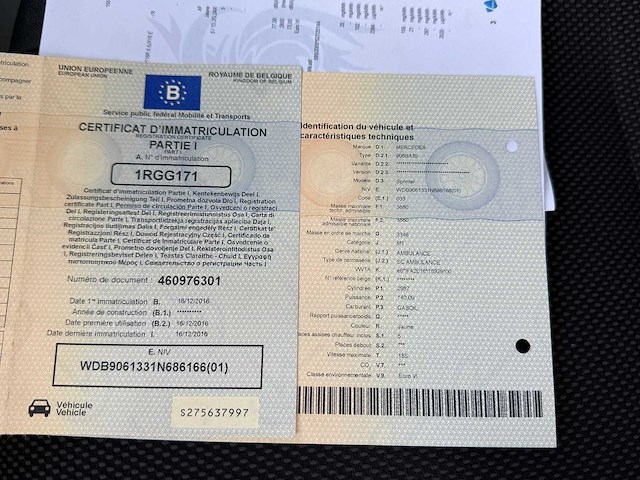 Mercedes - 2016 - sprinter - ambulance - afbeelding 21 van  30