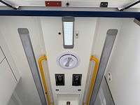 Mercedes - 2016 - sprinter - ambulance - afbeelding 14 van  36