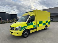Mercedes - 2016 - sprinter - ambulance - afbeelding 12 van  36