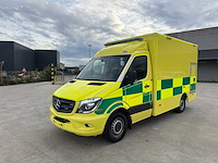 Mercedes - 2016 - sprinter - ambulance - afbeelding 23 van  36