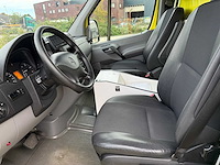 Mercedes - 2016 - sprinter - ambulance - afbeelding 18 van  36
