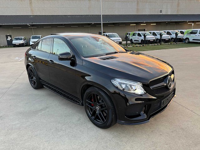 Mercedes - 2018 - gle45 amg - amg - personenauto - afbeelding 3 van  24