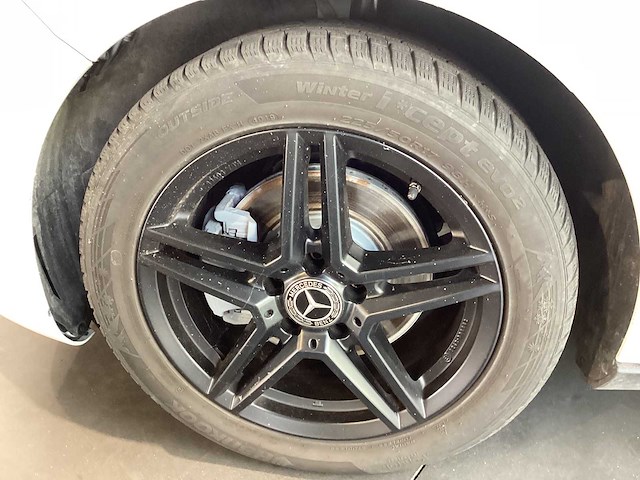 Mercedes - 2019 - a - 200d - personenauto - afbeelding 22 van  29