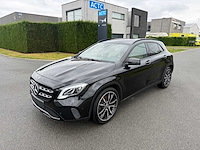Mercedes - 2019 - gla - 180 - personenauto - afbeelding 12 van  26