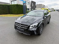 Mercedes - 2019 - gla - 180 - personenauto - afbeelding 14 van  15