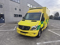 Mercedes - 2019 - sprinter - ambulance - afbeelding 29 van  33