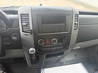 Mercedes - 2019 - sprinter - ambulance - afbeelding 18 van  33