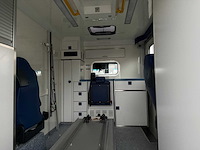 Mercedes - 2020 - sprinter ambulance - ambulance - afbeelding 7 van  37