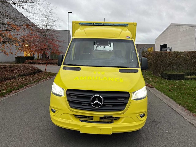 Mercedes - 2020 - sprinter ambulance - ambulance - afbeelding 6 van  7