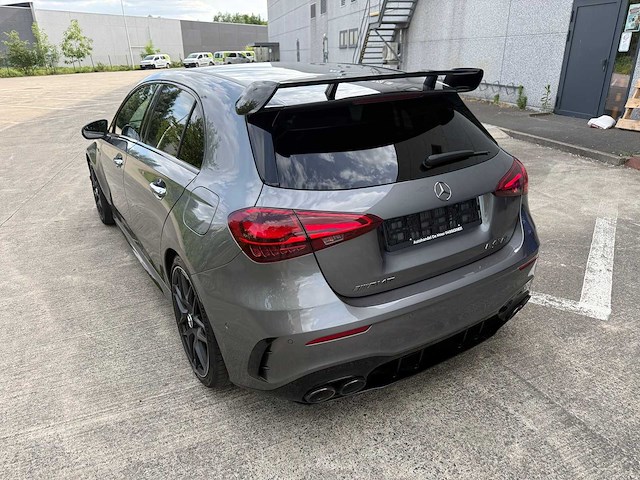 Mercedes - 2025 - a45 amg - s4matic+ - personenauto - afbeelding 8 van  31