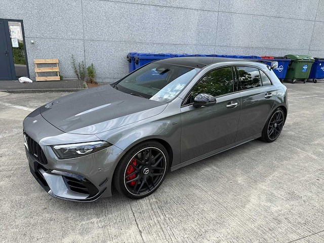 Mercedes - 2025 - a45 amg - s4matic+ - personenauto - afbeelding 1 van  31