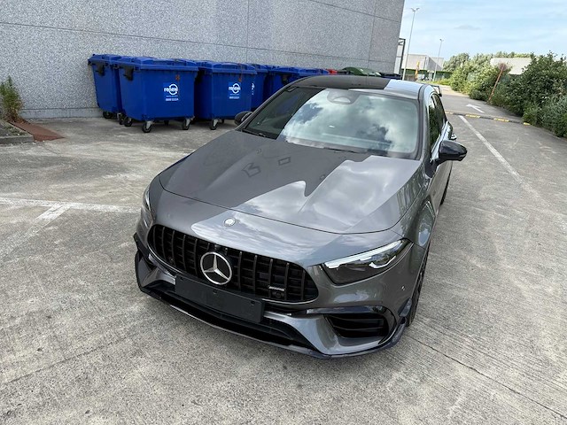 Mercedes - 2025 - a45 amg - s4matic+ - personenauto - afbeelding 27 van  31