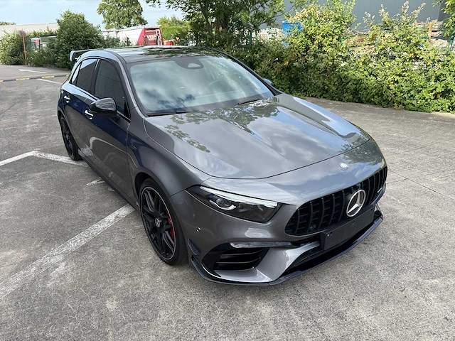 Mercedes - 2025 - a45 amg - s4matic+ - personenauto - afbeelding 30 van  31