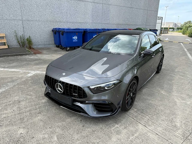 Mercedes - 2025 - a45 amg - s4matic+ - personenauto - afbeelding 26 van  31