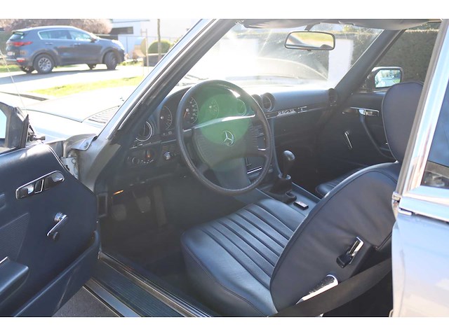 Mercedes - 280sl - 280sl - oldtimer - afbeelding 4 van  33