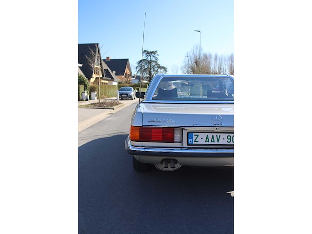 Mercedes - 280sl - 280sl - oldtimer - afbeelding 20 van  33