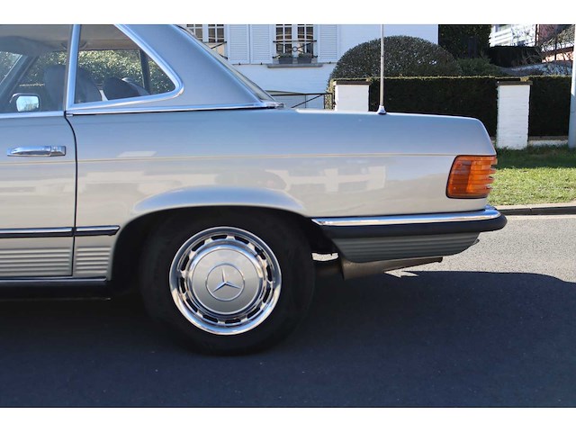 Mercedes - 280sl - 280sl - oldtimer - afbeelding 22 van  33