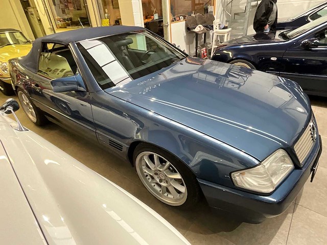 Mercedes - 300 sl - cabriolet - vintage auto's > 15 - afbeelding 29 van  31