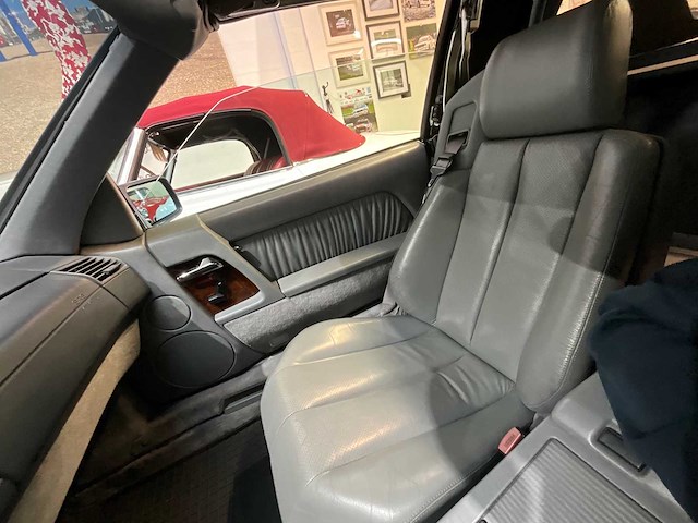 Mercedes - 300 sl - cabriolet - vintage auto's > 15 - afbeelding 8 van  31