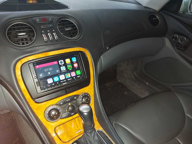 Mercedes - 350 sl - cabrio - roadster - youngtimer > 15 - afbeelding 29 van  39