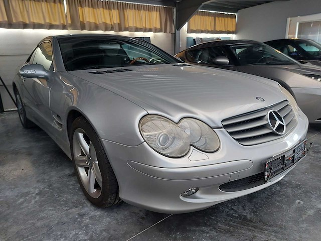 Mercedes - 350 sl - cabrio - roadster - youngtimer > 15 - afbeelding 34 van  39