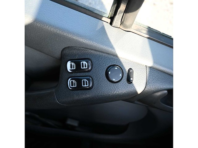 Mercedes - 416 - 416 cdi - bedrijfswagen - afbeelding 8 van  27