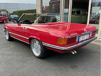 Mercedes - 560 sl - oldtimer - afbeelding 10 van  31