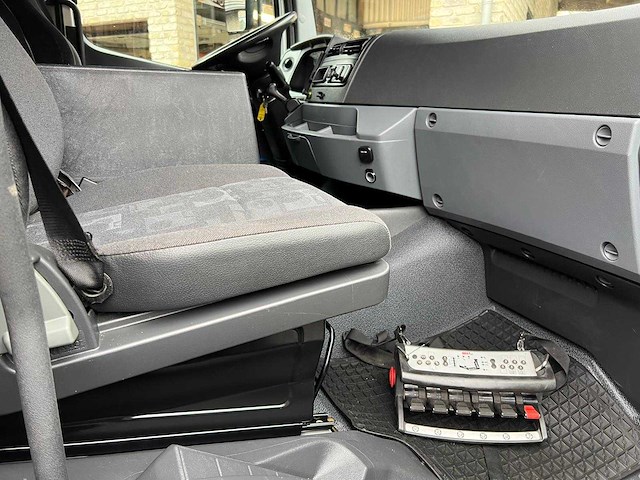 Mercedes - atego 1229 rl/11.9 - truck - 2010 - afbeelding 10 van  36