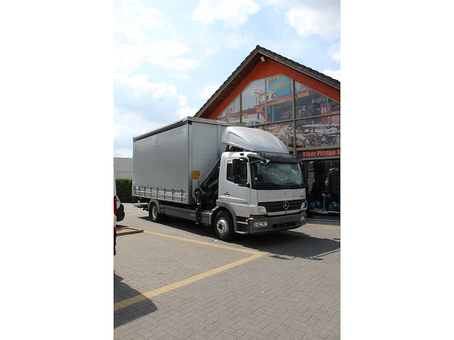 Mercedes - atego 1229 rl/11.9 - truck - 2010 - afbeelding 1 van  2