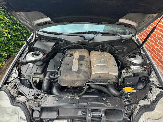 Mercedes - c220 - cdi - car - 2002 - afbeelding 8 van  20