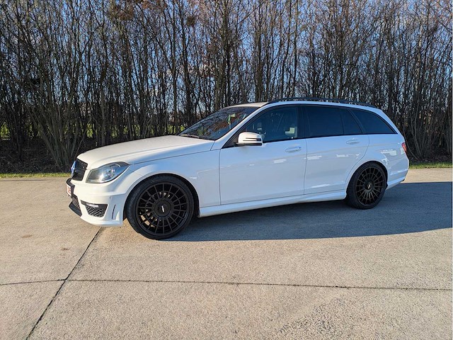 Mercedes - c250t - amg line - mercedes c250 cdi amg pack - afbeelding 1 van  10