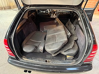 Mercedes - c30 cdi - amg - car - 2004 - afbeelding 6 van  30