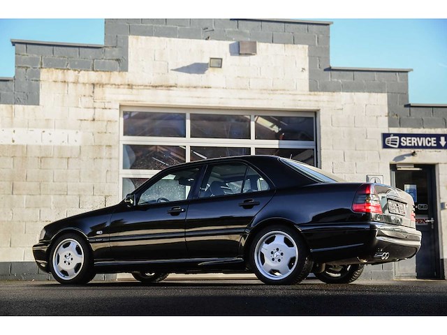 Mercedes - c43 amg - c 43 amg - youngtimer > 15 - afbeelding 7 van  69