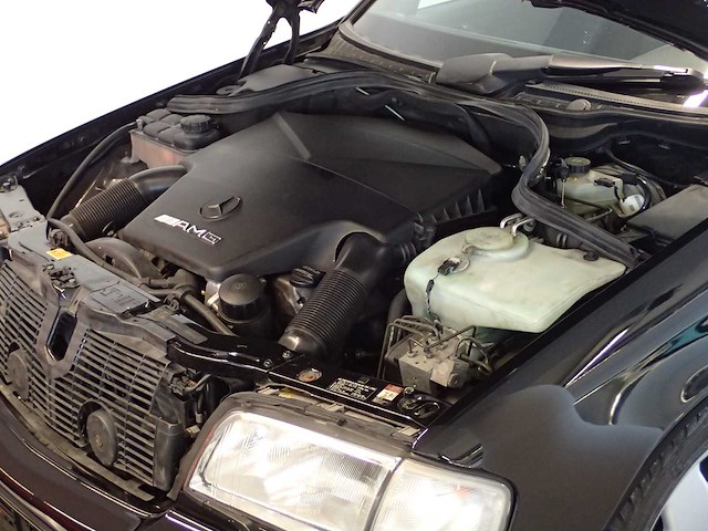 Mercedes - c43 amg - c 43 amg - youngtimer > 15 - afbeelding 24 van  69