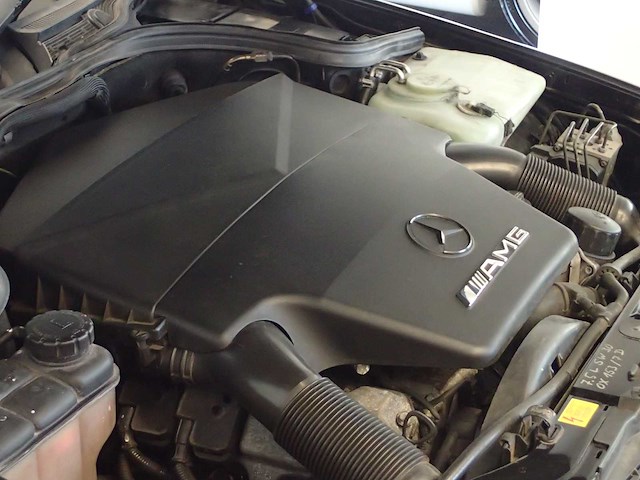 Mercedes - c43 amg - c 43 amg - youngtimer > 15 - afbeelding 25 van  69