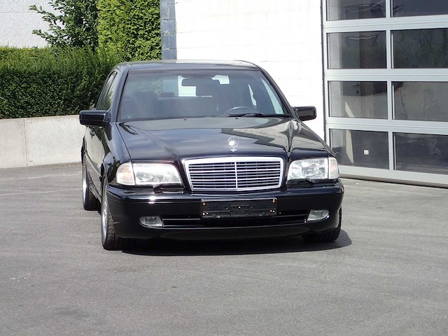 Mercedes - c43 amg - c 43 amg - youngtimer > 15 - afbeelding 45 van  69