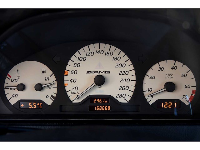 Mercedes - c43 amg - c 43 amg - youngtimer > 15 - afbeelding 68 van  69