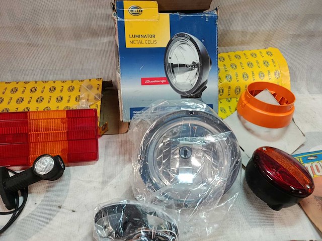 Mercedes - diverse verlichting hella (7x) - afbeelding 3 van  6