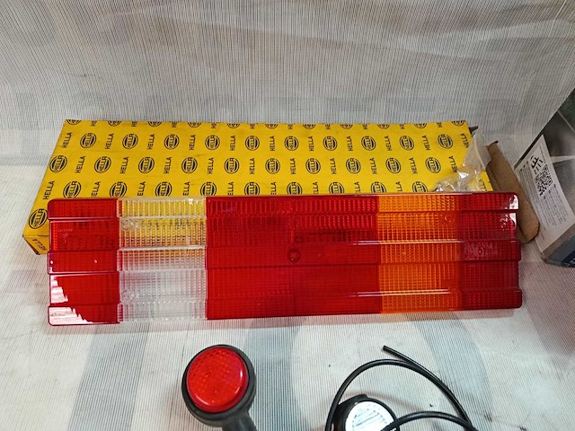 Mercedes - diverse verlichting hella (7x) - afbeelding 6 van  6