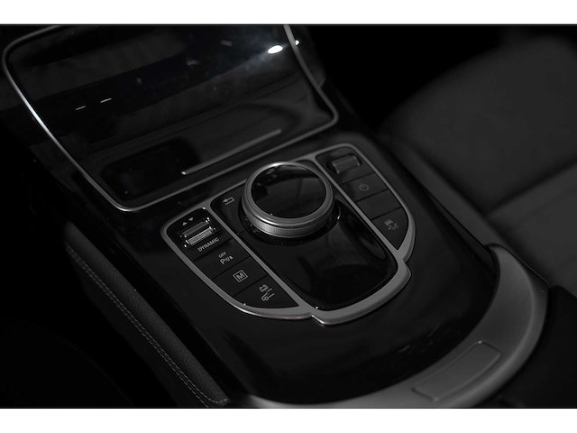 Mercedes - glc350e - 2018 - auto - afbeelding 4 van  20